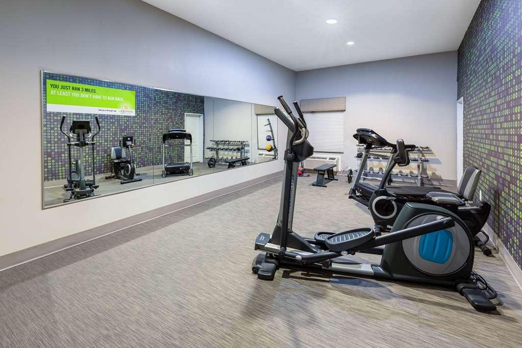 La Quinta By Wyndham Fort Worth - Lake Worth Facilities photo